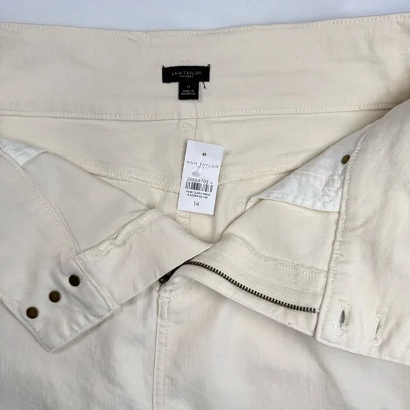 Ann Taylor Cream Cotton Blend Jean Skirt Women’s Size 14 - Picture 6 of 9